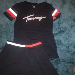 Tommy Hilfiger two piece outfit medium